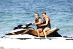Ibiza 10 augustus 2011
John Ewbank met dochter Day en vrienden op ibiza en met jet ski.
Peter Smulders bv