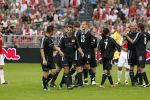Amsterdam 3 augustus 2011
Afscheidswedstrijd Edwin v d Sar in Arena . Johnny Heitinga
Peter Smulders bv