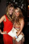 Amsterdam 16 juli 2011
Regilio Tuur heeft surprise party georganiseerd voor zijn vriendin Laura bij cafe PC. Hij gaf haar een auto voor haar 27e verjaardag. Met ex vriendin Pieternel en dochter
Peter Smulders bv