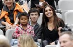 Amsterdam 3 augustus 2011
Afscheidswedstrijd Edwin v d Sar in Arena . Rosanna en Shane Kluivert met Nino
Peter Smulders bv