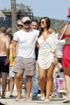 ibiza 12 augustus 2011
Wesley Sneijder en zijn vrouw Yolanthe Sneijder Cabau v Kasbergen zijn een paar dagen op vakantie op ibiza en zitten egzellig bij de populaire strandtent Blue Marlin.
Peter Smulders bv