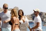 ibiza 12 augustus 2011
Wesley Sneijder en zijn vrouw Yolanthe Sneijder Cabau v Kasbergen zijn een paar dagen op vakantie op ibiza en zitten egzellig bij de populaire strandtent Blue Marlin.
Peter Smulders bv