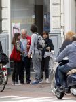 Amsterdam 30 juli 2011
Youp van t Hek en zijn vrouw Debby petter laten aan hun kinderen Sterre Anna en Julius hun nieuwe huis zien.
Peter Smulders bv