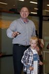 Schiphol 20 juli 2012
Andre Kuipers wordt op schiphol opgehaald door zijn vrouw en kinderen na zijn ruimtereis.
Peter Smulders bv