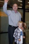 Schiphol 20 juli 2012
Andre Kuipers wordt op schiphol opgehaald door zijn vrouw en kinderen na zijn ruimtereis.
Peter Smulders bv