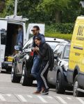 Amsterdam 22 juni 2012
Badr Hari en Joelle Gullit vertrekken bij het huis van Estelle.
Peter Smulders bv