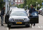 Amsterdam 22 juni 2012
Badr Hari en Joelle Gullit vertrekken bij het huis van Estelle.
Peter Smulders bv