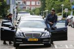 Amsterdam 22 juni 2012
Badr Hari en Joelle Gullit vertrekken bij het huis van Estelle.
Peter Smulders bv