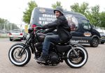 Amsterdam 21 juni 2012
Ben Saunders met zijn nieuwe speciale Harley Davidson.
Peter Smulders bv