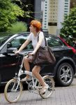 Amsterdam 28 juli 2012
Chazia Mourali op de fiets.
Peter Smulders bv