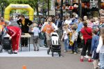 Amsterdam 17 juni 2012
Kinderwagen race op de cornelis schuytstraat door easywalker.
Peter Smulders bv
