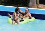 Ibiza 30 juli 2012
Wendy v Dijk met Erland Galjaard Lizzy Sem Mik en haar moeder in het aquapark op ibiza.
Peter Smulders bv