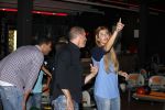 Amsterdam 22 juni 2012
Badr Hari bowlen met Maxim en Joelle Gullit en Estell Cruijff.
Peter Smulders bv