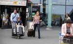 Schiphol 28 juni 2012
Badr Hari Estelle Cruijff Joelle en Maxim Gullit arriveren op schiphol na vakantie op Sardinie.
Peter Smulders bv