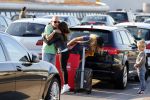 Schiphol 23 juli 2012
Fajah Lourens met zoon en dochter op schiphol. Ze wordt afgezet door een hele goede vriend.
Peter Smulders bv