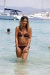 ibiza 29 juli 2012
Fajah Lourens met haar 2 kinderen op vakantie op ibiza.
Peter Smulders bv