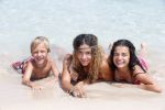 ibiza 29 juli 2012
Fajah Lourens met haar 2 kinderen op vakantie op ibiza.
Peter Smulders bv