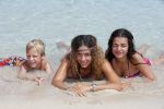 ibiza 29 juli 2012
Fajah Lourens met haar 2 kinderen op vakantie op ibiza.
Peter Smulders bv