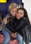 Schiphol 23 juli 2012
Fajah Lourens met zoon en dochter op schiphol. Ze wordt afgezet door een hele goede vriend.
Peter Smulders bv