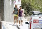 ibiza 1 augustus 2012
Ferry Doedens met zijn nieuwe vriend Nuno Azevedo op het strand bij el seriquito.
Peter Smulders bv