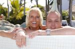 Gran Canaria Las Palmas 9 juli 2012
Frans en Mariska Bauer op zomervakantie met hun zonen Christiaan Frans Jan en Lucas in hotel Villa del Conde. Frans en Mariska met Buddha to Buddha ringen en armbanden
Peter Smulders bv