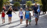 Gran Canaria Las Palmas 9 juli 2012
Frans en Mariska Bauer op zomervakantie met hun zonen Christiaan Frans Jan en Lucas in hotel Villa del Conde.
Peter Smulders bv