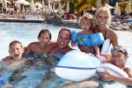 Gran Canaria Las Palmas 9 juli 2012
Frans en Mariska Bauer op zomervakantie met hun zonen Christiaan Frans Jan en Lucas in hotel Villa del Conde.
Peter Smulders bv