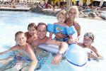 Gran Canaria Las Palmas 9 juli 2012
Frans en Mariska Bauer op zomervakantie met hun zonen Christiaan Frans Jan en Lucas in hotel Villa del Conde.
Peter Smulders bv