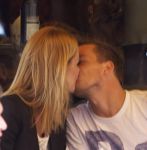 Eindhoven, 23 Juni 2012
Froukje de Both met haar nieuwe liefde 538 DJ Niek v d Bruggen
EXCLUSIEVE Foto Peter Smulders BV