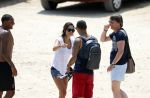 ibiza 11 juli 2012
Gregory v d Wiel met een vriend op vakantie op ibiza. Gregory heeft een stoere Jeep cabrio gehuurd.
Peter Smulders bv