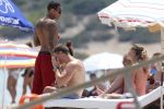 ibiza 11 juli 2012
Gregory v d Wiel met een vriend op vakantie op ibiza. Gregory heeft een stoere Jeep cabrio gehuurd.
Peter Smulders bv