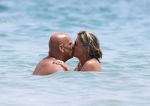 Ibiza 11 juli 2012
Herman den Blijker en zijn vrouw Jacqueline vieren de 4e verjaardag van hun zoon Matz bij coco beach.
Peter Smulders bv