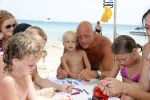 Ibiza 11 juli 2012
Herman den Blijker en zijn vrouw Jacqueline vieren de 4e verjaardag van hun zoon Matz bij coco beach.
Peter Smulders bv