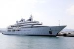 ibiza 11 juli 2012
Het jacht/boot met de naam Katara in de haven van ibiza.
Peter Smulders bv