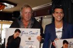 Volendam 9 augustus 2012
Uitreiking nieuwe cd en gouden cd aan Jan Smit door Nick Schilder.
Jaap Alice en Aloys Buijs zijn natuurlijk aanwezig. Thomas Tol
Peter Smulders bv