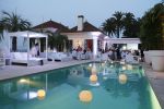 St Tropez 3 augustus 2012
Jan des Bouvrie viert zijn 70e verjaardag thuis bij hem in St Tropez.
Peter Smulders bv