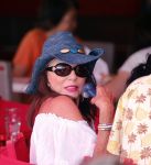 St Tropez 4 augustus 2012
Joan Collins met man en familie op terras in St Tropez.
Peter Smulders bv
