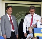 Waalwijk, 11 Augustus 2012
Eerste kompetitiewedstrijd in het nieuwe seizoen 2012/2013 tussen RKC-PSV, eindstand 3-2
Marcel Brands met Tiny Sanders
Foto Peter Smulders BV