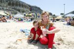 Gran Canaria Las Palmas 9 juli 2012
Marianne Weber zoon en kleinzoon bij de strandtent op Gran Canaria.
Peter Smulders bv