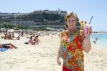 Gran Canaria Las Palmas 9 juli 2012
Marianne Weber zoon en kleinzoon bij de strandtent op Gran Canaria.
Peter Smulders bv