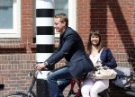 Amsterdam 20 juli 2012
Mark v Eeuwen met zijn nieuwe vriendin op de fiets.
Peter Smulders bv