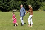 Wassenaar 7 juli 2012
Fotosessie met Prins Willem Alexander prinses Maxima Alexia Ariane en Amalia op landgoed de horsten.
Peter Smulder bv