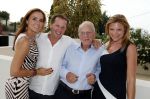 St Tropez 3 augustus 2012
Jan des Bouvrie viert zijn 70e verjaardag thuis bij hem in St Tropez. Michiel Mol met vriendin Marloes Mens en Jan Mol met zijn vriendin
Peter Smulders bv