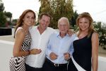 St Tropez 3 augustus 2012
Jan des Bouvrie viert zijn 70e verjaardag thuis bij hem in St Tropez. Michiel Mol met vriendin Marloes Mens en Jan Mol met zijn vriendin
Peter Smulders bv