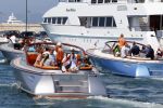 St Tropez 4 augustus 2012
Feestje van Michiel Mol voor zijn 43e verjaardag. Aanwezig oa Harrie Mens met zijn dochters Noor Suze Marloes en Sarah. Ook de ouders van Michiel Jan en ... zijn aanwezig . 
Peter Smulders bv