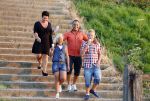 Zaltbommel 25 juli 2012
Mohammed met zijn nieuwe vriendin Patricia en haar kinderen.
Peter Smulders bv