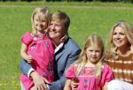 Wassenaar 7 juli 2012
Fotosessie met Prins Willem Alexander prinses Maxima Alexia Ariane en Amalia op landgoed de horsten.
Peter Smulder bv