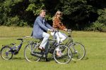 Wassenaar 7 juli 2012
Fotosessie met Prins Willem Alexander prinses Maxima Alexia Ariane en Amalia op landgoed de horsten.
Peter Smulder bv