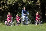 Wassenaar 7 juli 2012
Fotosessie met Prins Willem Alexander prinses Maxima Alexia Ariane en Amalia op landgoed de horsten.
Peter Smulder bv