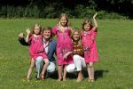 Wassenaar 7 juli 2012
Fotosessie met Prins Willem Alexander prinses Maxima Alexia Ariane en Amalia op landgoed de horsten.
Peter Smulder bv
